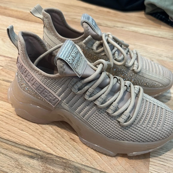 Steve Madden Rhinestone Embellished Trainers - Picture 4 of 6